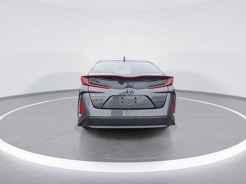 Certified 2022 Toyota Prius Prime XLE image 9