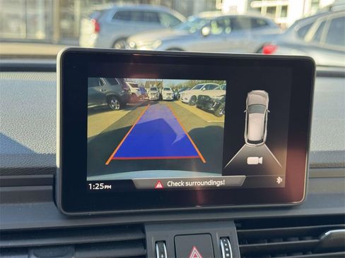 Used 2019 Audi Q5 2.0T Premium w/ Convenience Package image 26