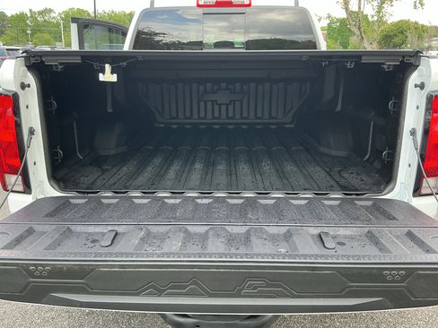Used 2026 Chevrolet Colorado Trail Boss AWD/4WD image 23