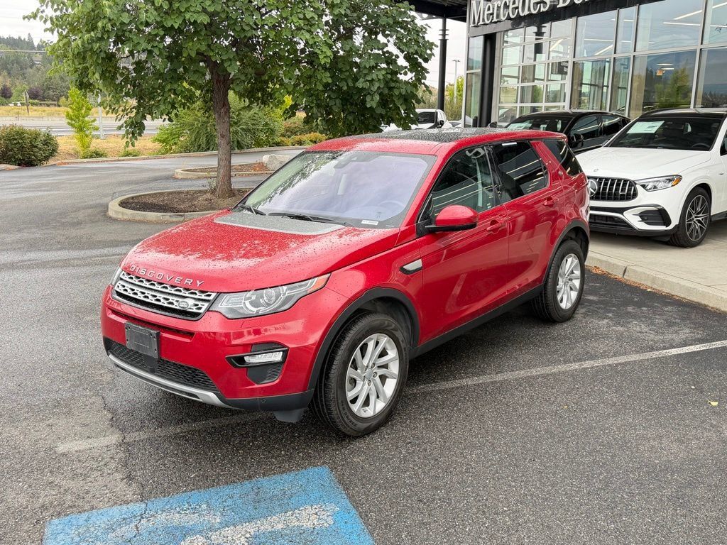 Used 2019 Land Rover Discovery Sport HSE AWD/4WD image 4