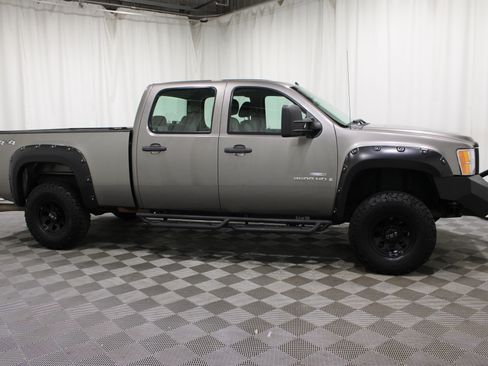 Used 2009 GMC Sierra 2500 W/T AWD/4WD image 22