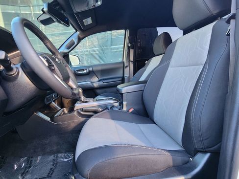 Used 2023 Toyota Tacoma TRD Sport w/ Black Out Package (TMS) image 47