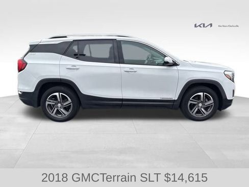 Used 2018 GMC Terrain SLT w/ Infotainment Package II image 9