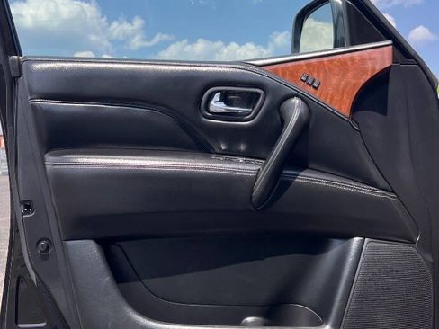 Used 2018 INFINITI QX80 2WD image 12
