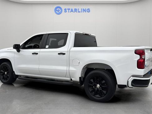 Used 2023 Chevrolet Silverado 1500 Custom image 4