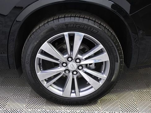 Certified 2024 Cadillac XT6 Premium Luxury w/ Platinum Package image 20