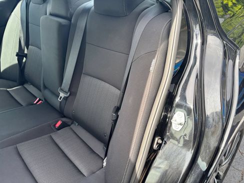 Used 2025 Nissan Altima 2.5 SV FWD image 32