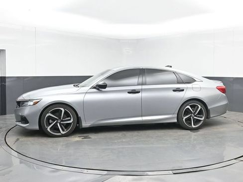 Used 2022 Honda Accord Sport Special Edition image 6