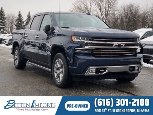 Used 2020 Chevrolet Silverado 1500 High Country w/ Technology Package image 1
