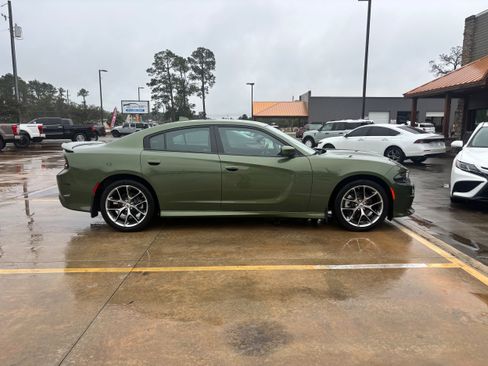 Used 2022 Dodge Charger GT RWD image 4