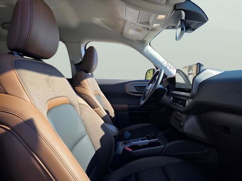 Used 2025 Ford Bronco Sport Outer Banks w/ Outer Banks Tech Package+ image 23