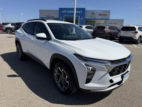 New 2026 Chevrolet Trax LT w/ LT Convenience Package image 34