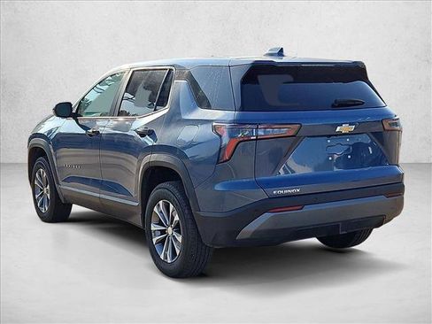 Used 2025 Chevrolet Equinox LT FWD image 8