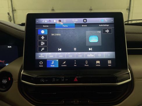 Used 2023 Jeep Compass Limited w/ Elite Group AWD/4WD image 7