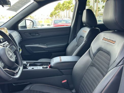 Certified 2024 Nissan Pathfinder Rock Creek image 9