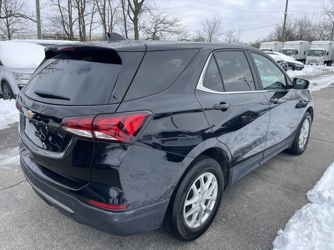 Used 2024 Chevrolet Equinox LT FWD image 8
