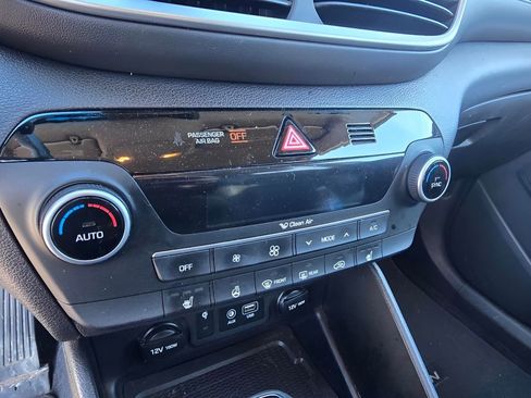 Used 2019 Hyundai Tucson Limited image 21