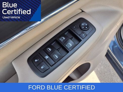 Used 2021 Jeep Grand Cherokee Limited image 24