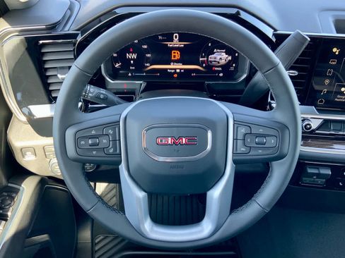 New 2026 GMC Sierra 1500 Elevation image 39