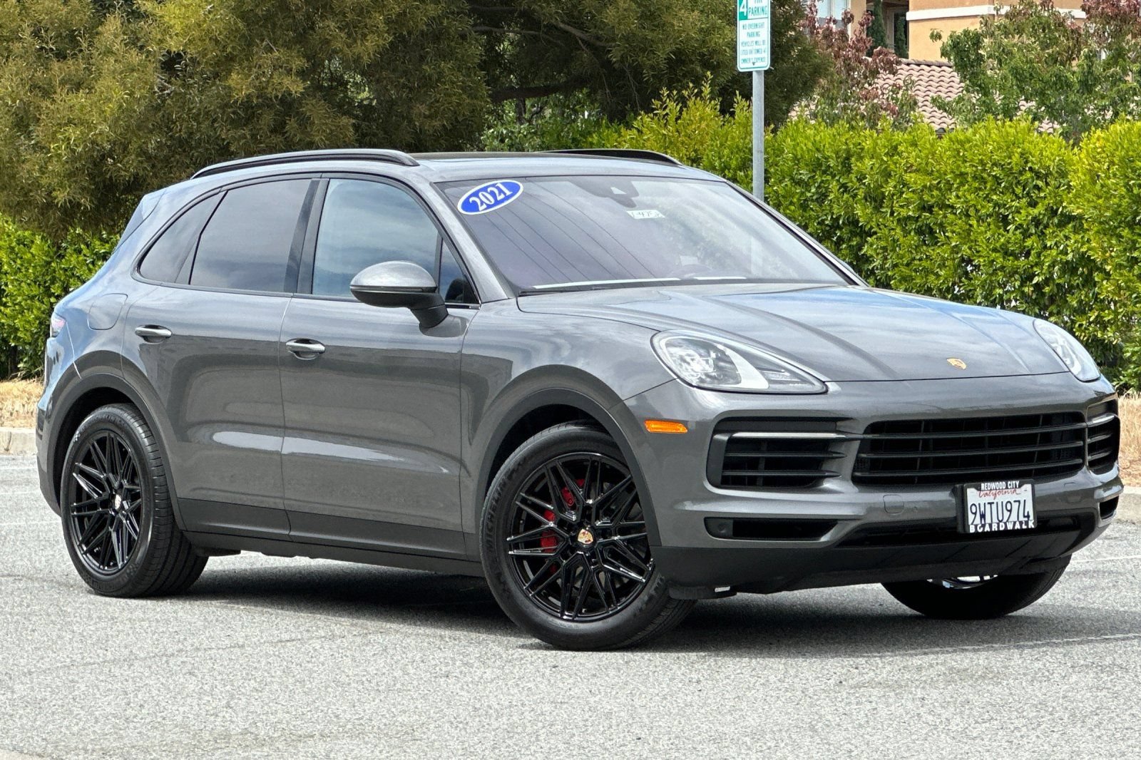 Used 2021 Porsche Cayenne E-Hybrid AWD/4WD image 1