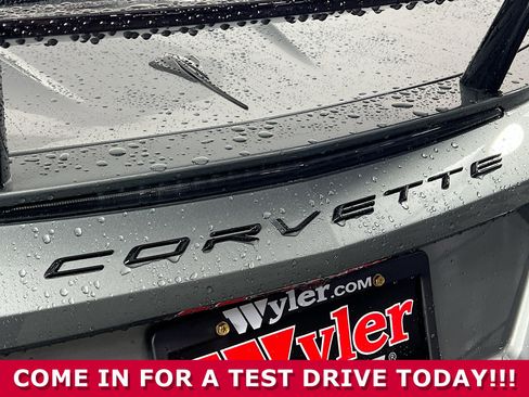 Used 2023 Chevrolet Corvette Stingray Convertible w/ Z51 Performance Package image 30