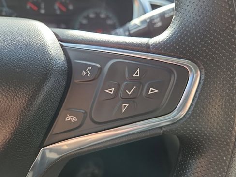 Certified 2021 Chevrolet Equinox LS image 25