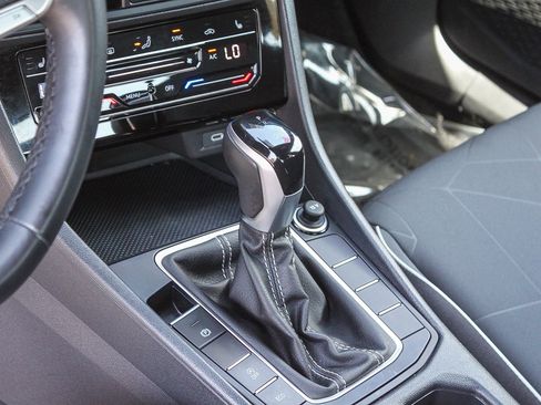 Used 2025 Volkswagen Jetta Sport FWD image 20