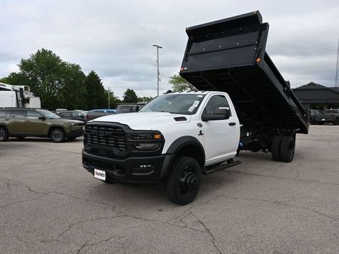 New 2026 RAM 5500 Tradesman AWD/4WD image 5