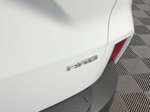 Used 2022 Ford Escape SEL image 19