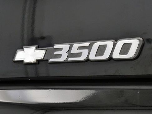 Used 2007 Chevrolet Silverado 3500 LT AWD/4WD image 10