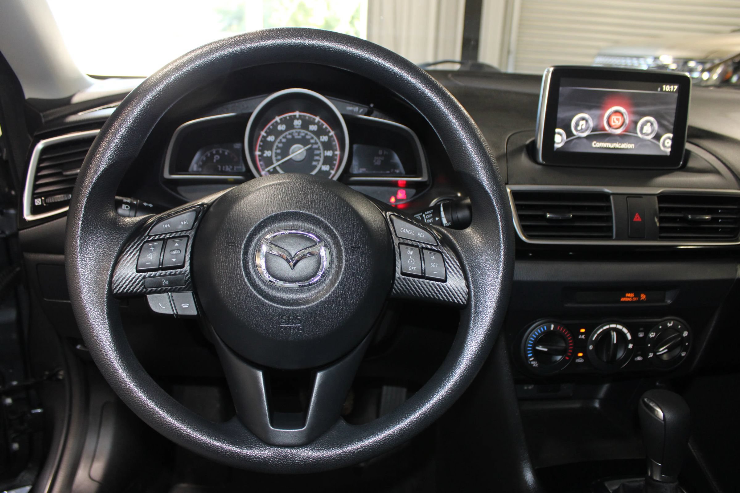 Used 2015 MAZDA MAZDA3 i Sport FWD image 10