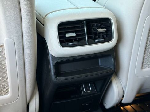 Certified 2022 Mercedes-Benz GLE 350 4MATIC image 16