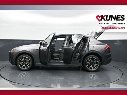 Used 2023 Maserati Grecale GT AWD/4WD image 55