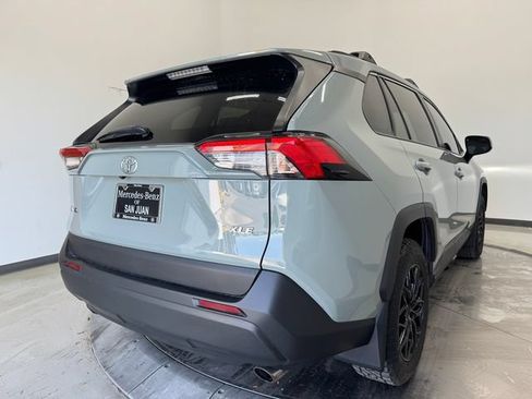 Used 2020 Toyota RAV4 XLE w/ Convenience Package FWD image 32