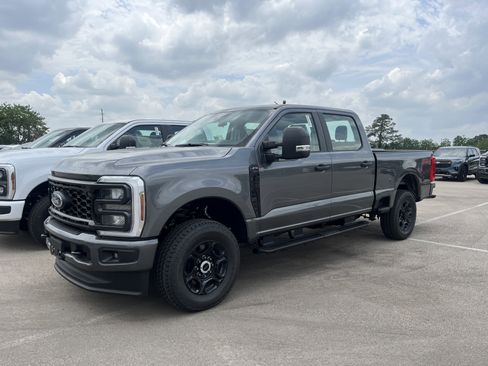 New 2026 Ford F250 XL AWD/4WD image 4