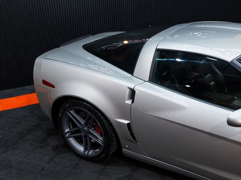 Used 2007 Chevrolet Corvette Z06 w/ Preferred Equipment Group image 6