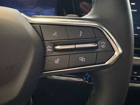 New 2026 Chevrolet Equinox LT w/ Convenience Package II image 13