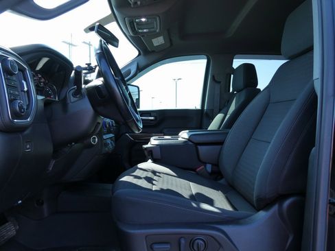 Certified 2022 Chevrolet Silverado 2500 LT w/ Convenience Package image 24