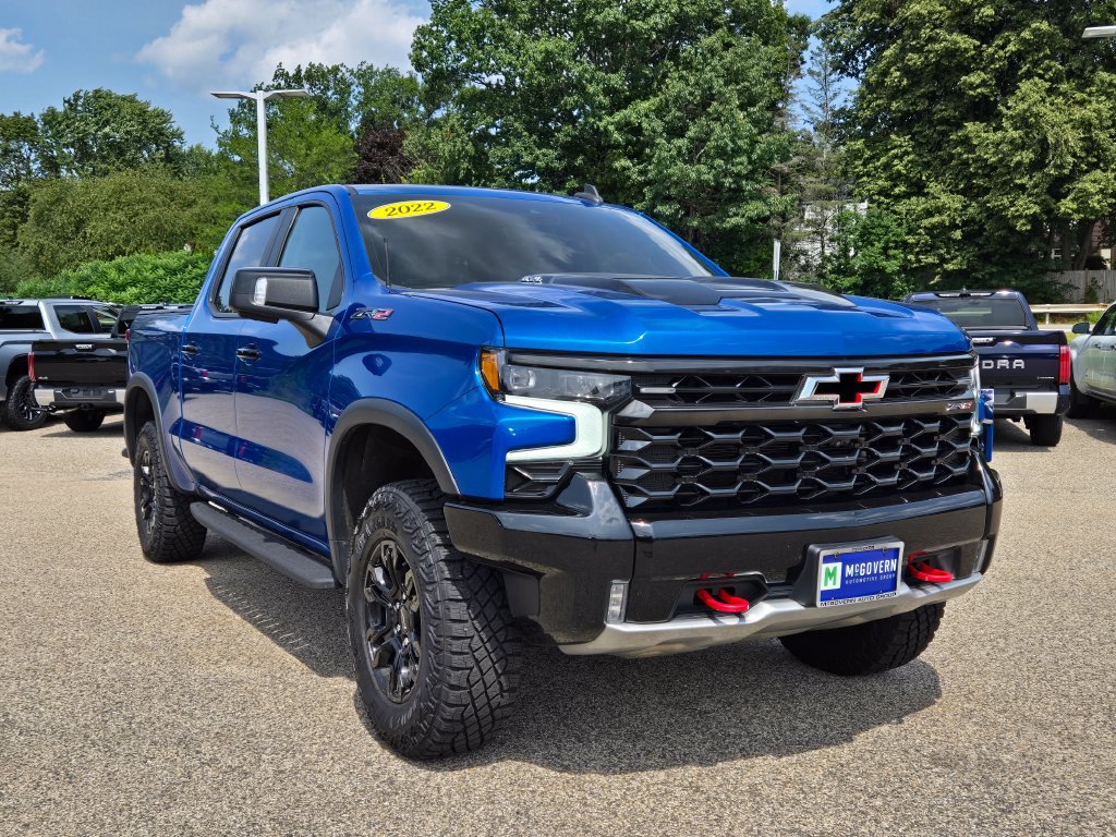 Used 2022 Chevrolet Silverado 1500 ZR2 w/ Technology Package AWD/4WD image 8