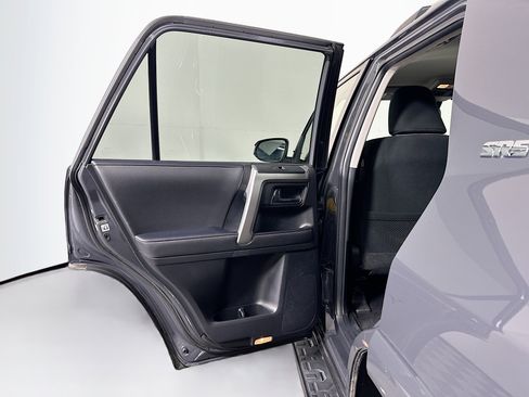 Used 2024 Toyota 4Runner SR5 image 25