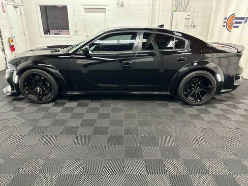 Used 2023 Dodge Charger Scat Pack RWD image 6