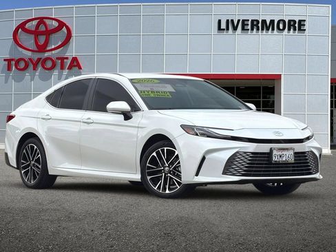 Certified 2026 Toyota Camry XLE AWD/4WD image 2