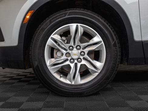 Used 2020 Chevrolet Blazer LT image 9