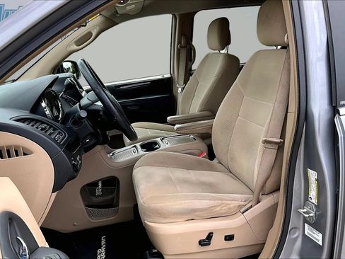 Used 2013 Dodge Grand Caravan Crew w/ Driver Convenience Group FWD image 20