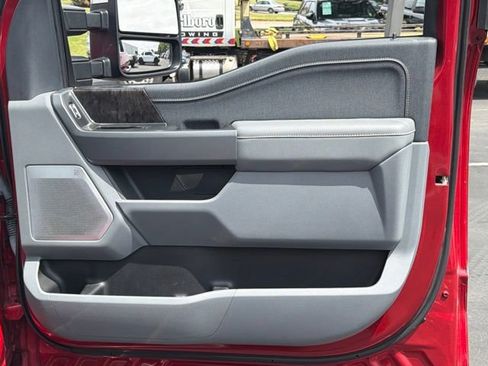 Used 2022 Ford F150 Lariat w/ Equipment Group 502A High AWD/4WD image 37