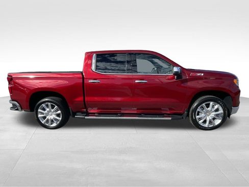 Used 2024 Chevrolet Silverado 1500 LTZ w/ Technology Package image 2