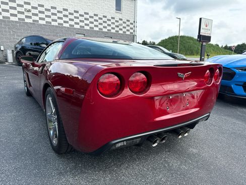 Used 2008 Chevrolet Corvette Coupe w/ Preferred Equipment Group RWD image 7