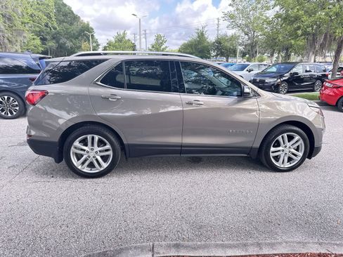 Used 2018 Chevrolet Equinox Premier FWD image 7