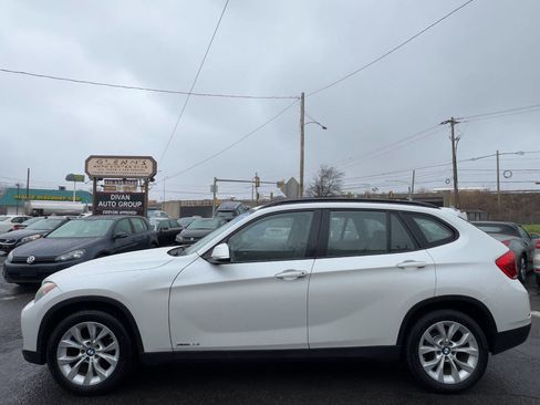Used 2013 BMW X1 xDrive28i w/ Premium Pkg image 3