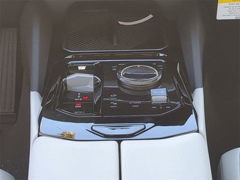 New 2026 BMW 530i 530i w/ Premium Package image 18